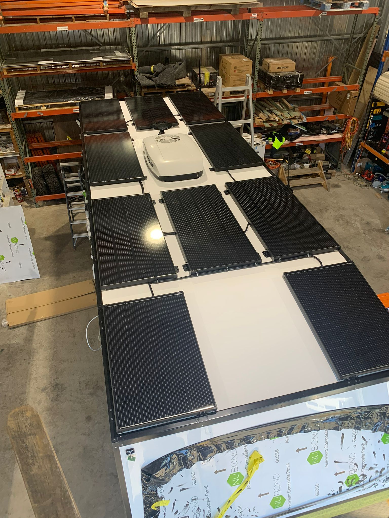 Off-grid solar roof array