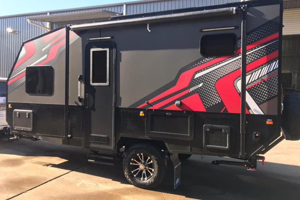 Image showing the outside of the single axel couples caravan.